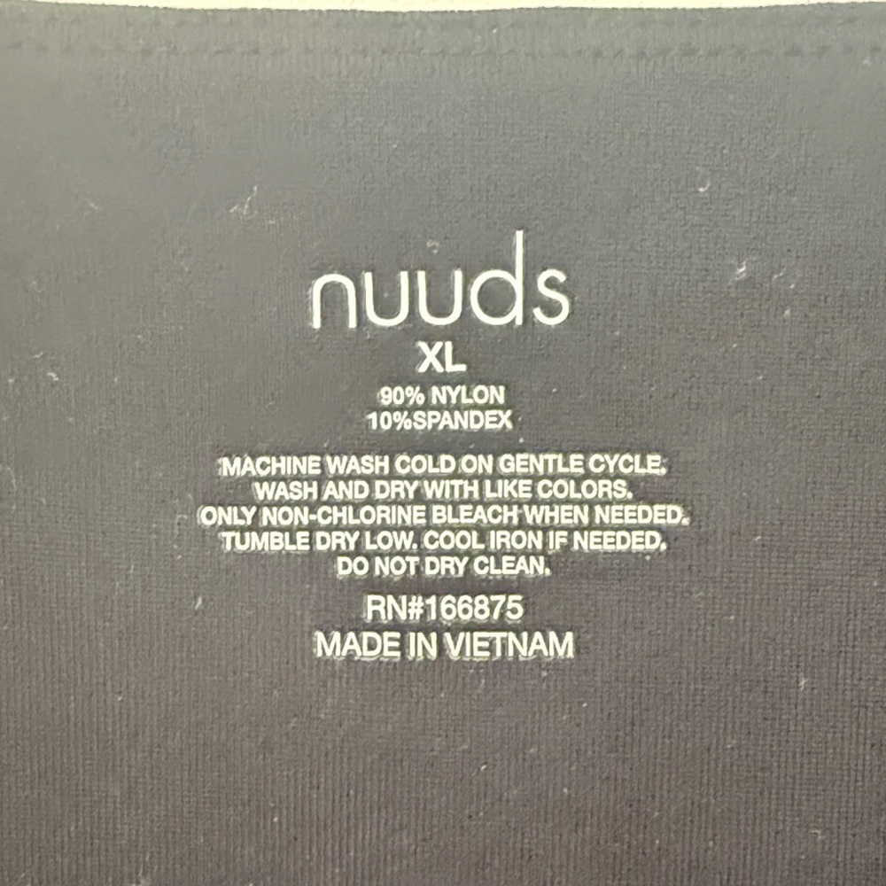 nuuds Black Long-Sleeve Scoop-Neck Bodysuit - Picture 2 of 3